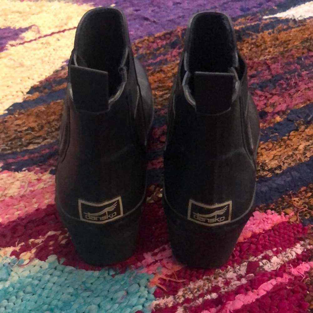 Dansko Chelsea rubber rain boot